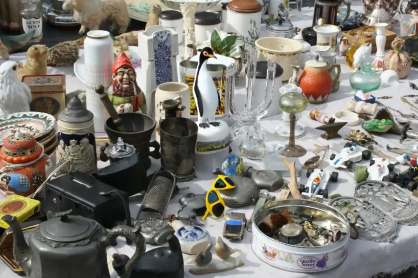 Antik- und Sammlermarkt + 2nd-Handmarkt Rennbahn Dortmund