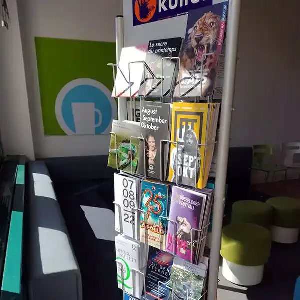 KulturDisplay Print in einer Bücherei