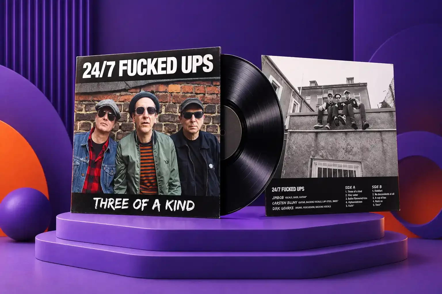 Vinyl-Mock-up des Albums Three of a Kind von 24/7 Fucked Ups