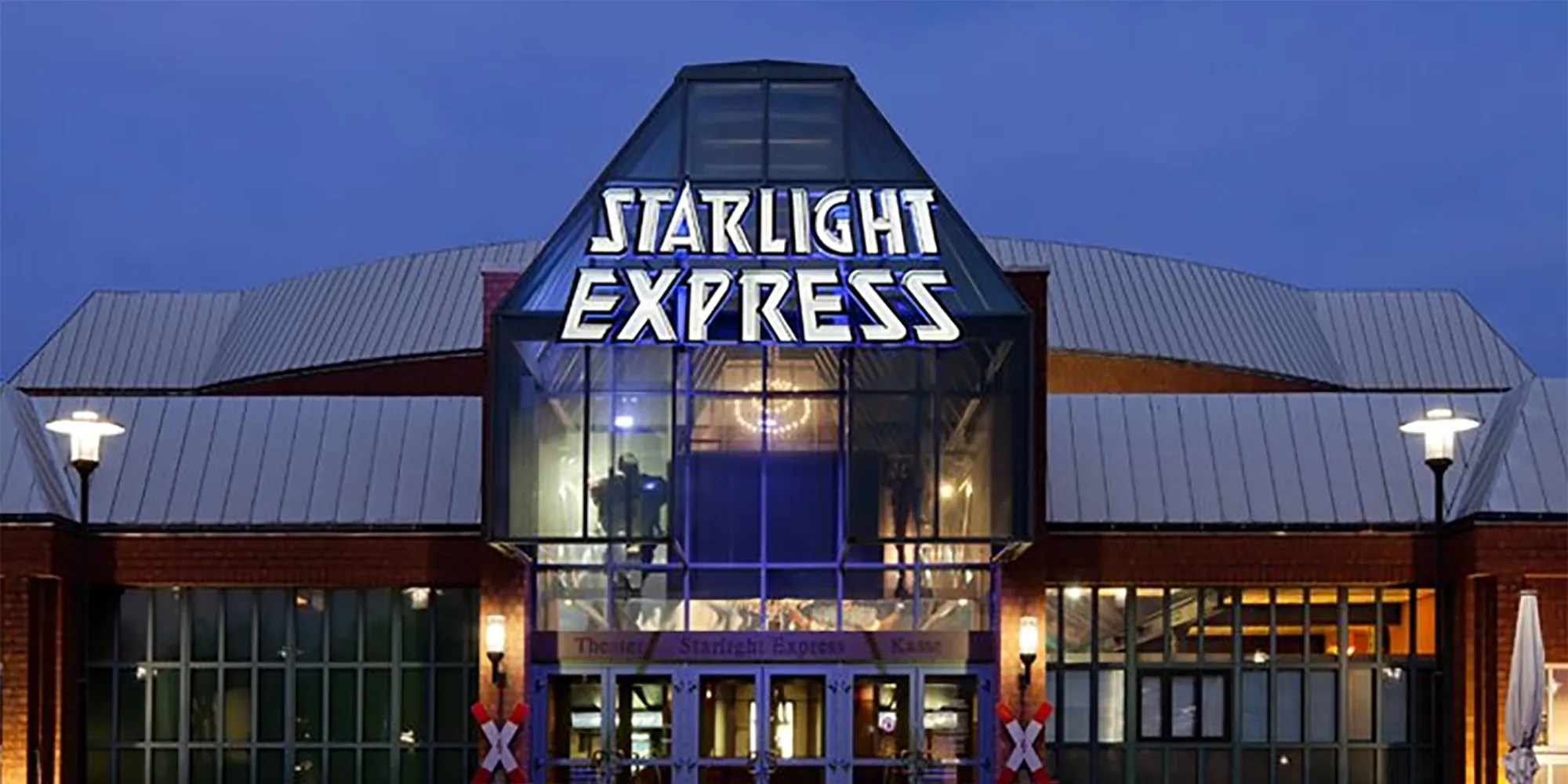 STARLIGHT EXPRESS Theater